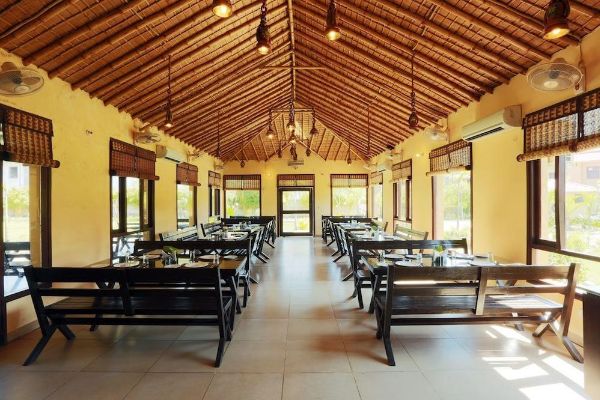 Hotel Corbett Mango Bloom Spa Resort (Rāmnagar)